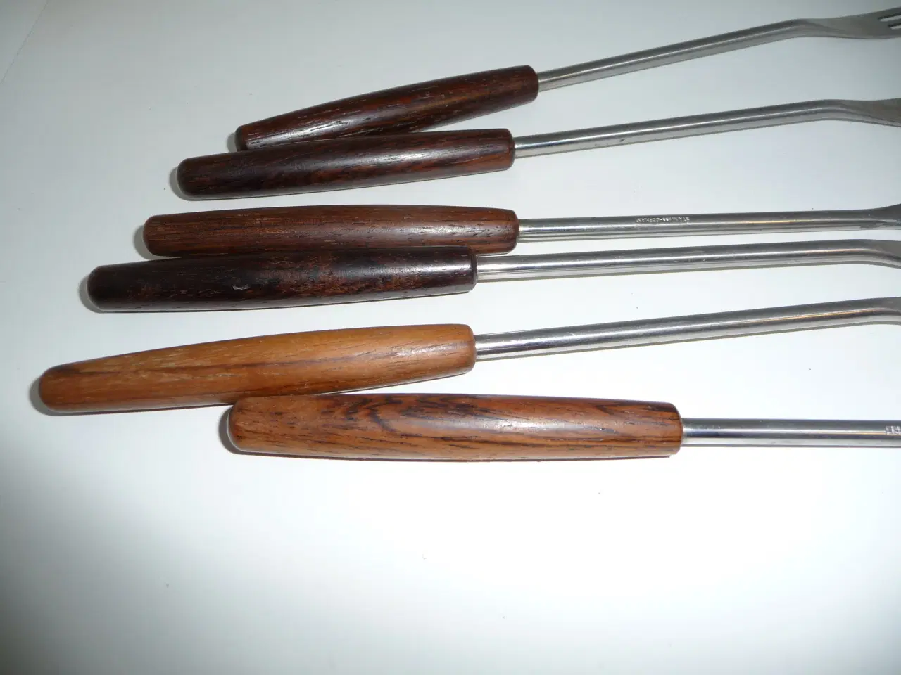 Billede 2 - 6 lange gafler med træ skaft