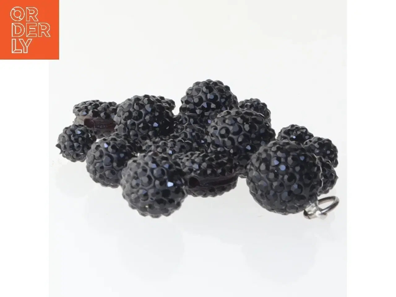Billede 2 - Sort perlesæt med vedhæng og smykkeperler (str. 10 mm)
