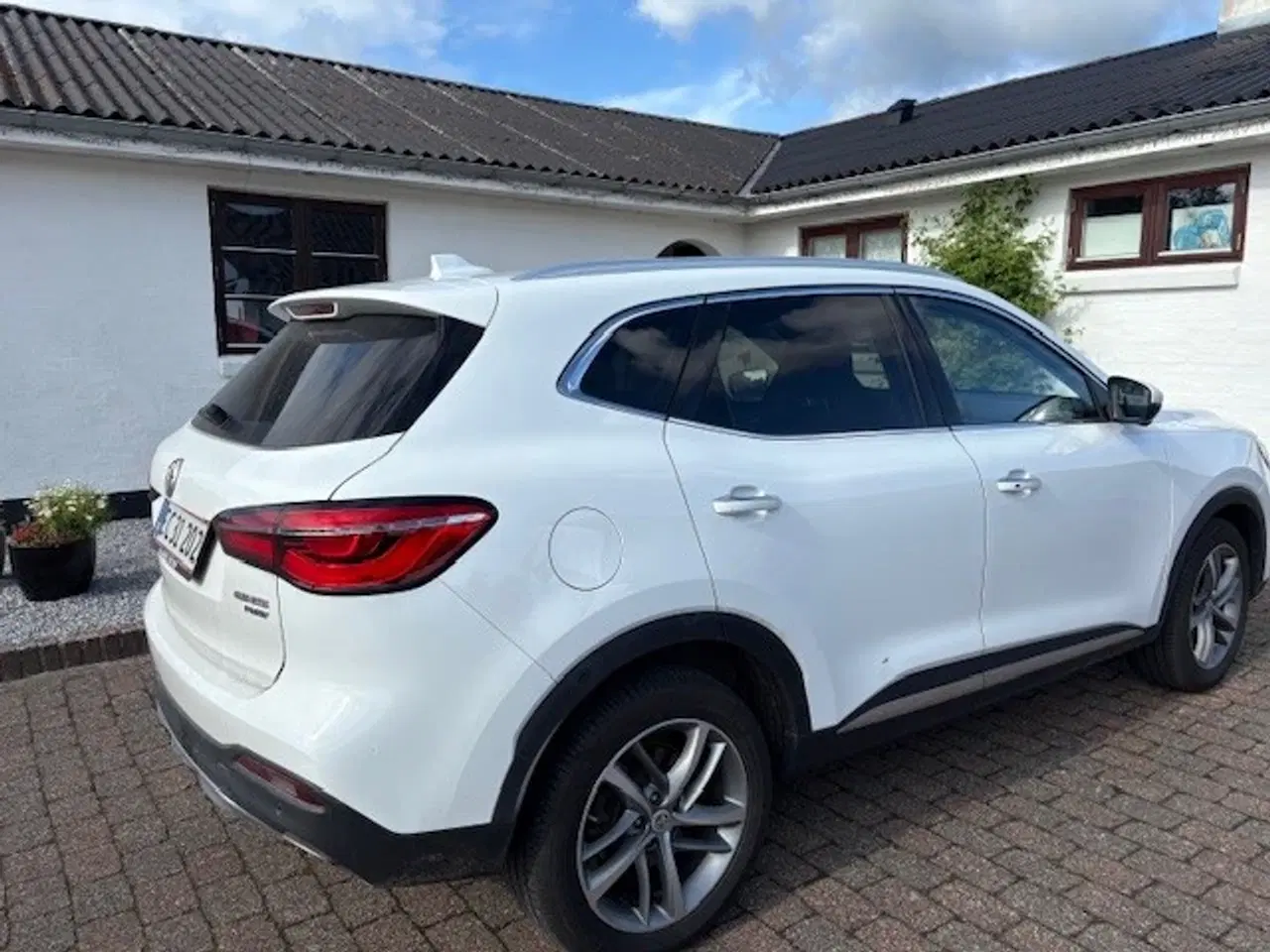Billede 2 - MG EHS Luxury