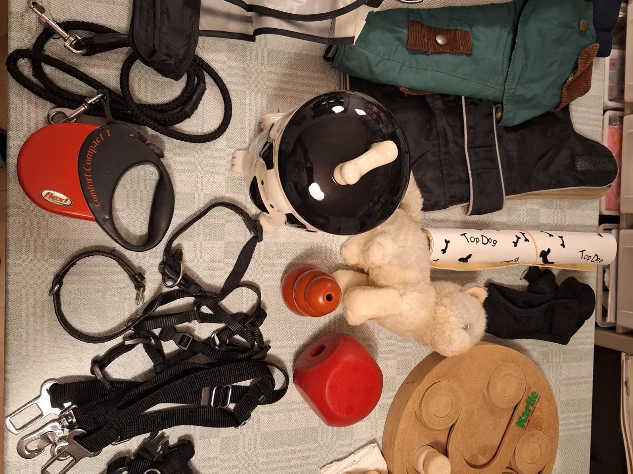 Billede 2 - Diverse ting til hund