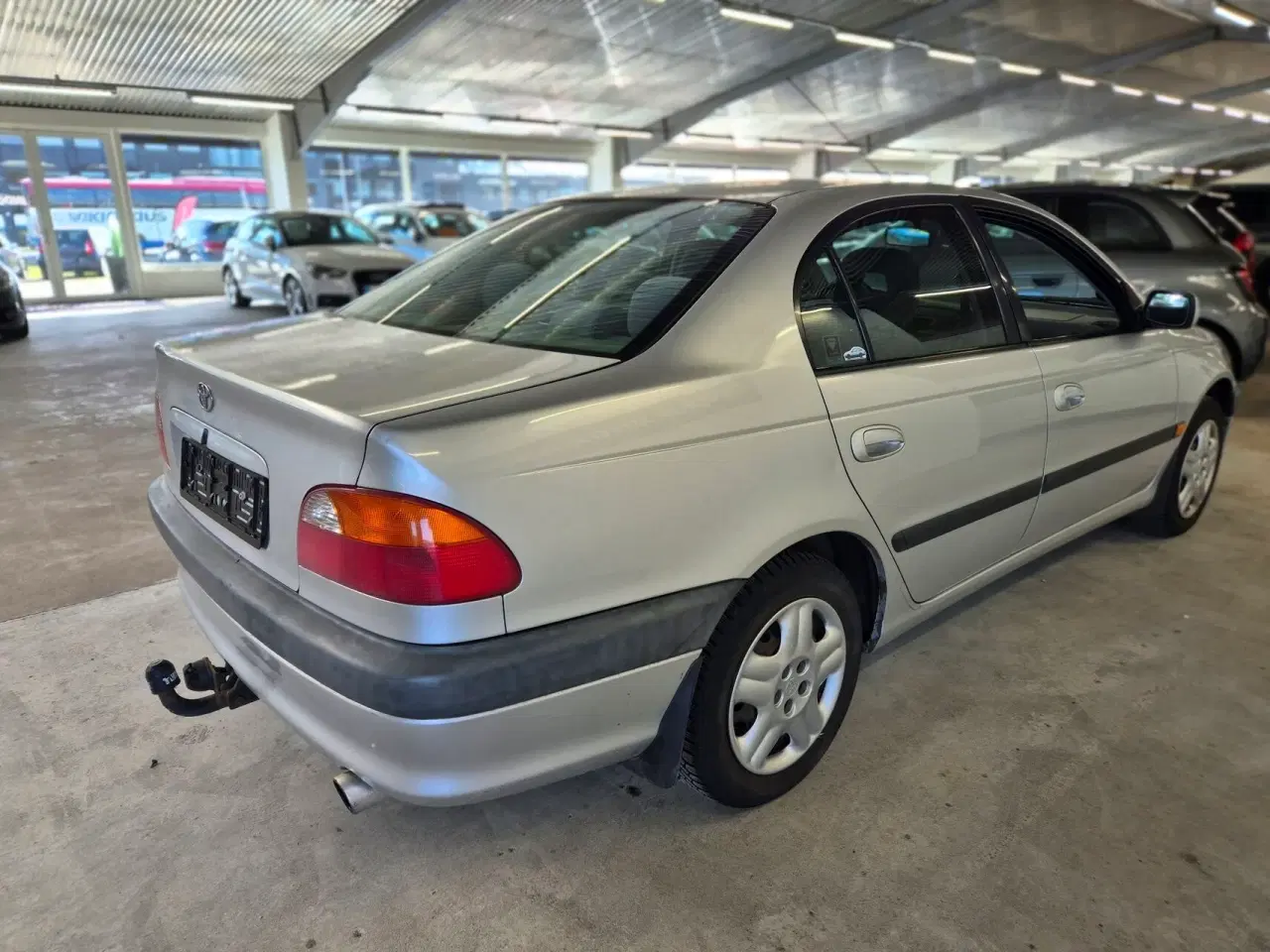 Billede 5 - Toyota Avensis 1,8 Linea Terra 110HK