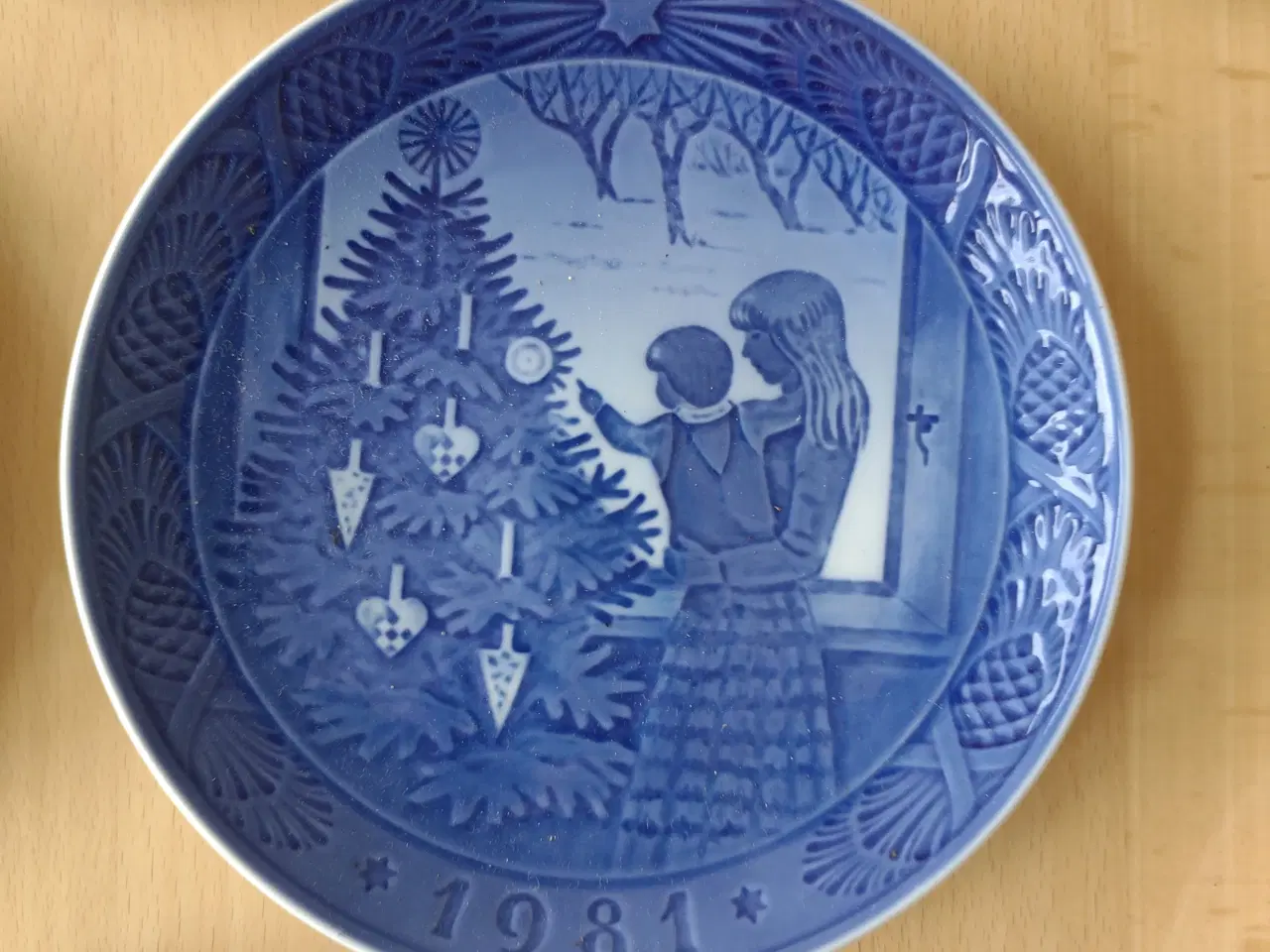 Billede 5 - Juleplatter Royal Copenhagen 1966 mfl