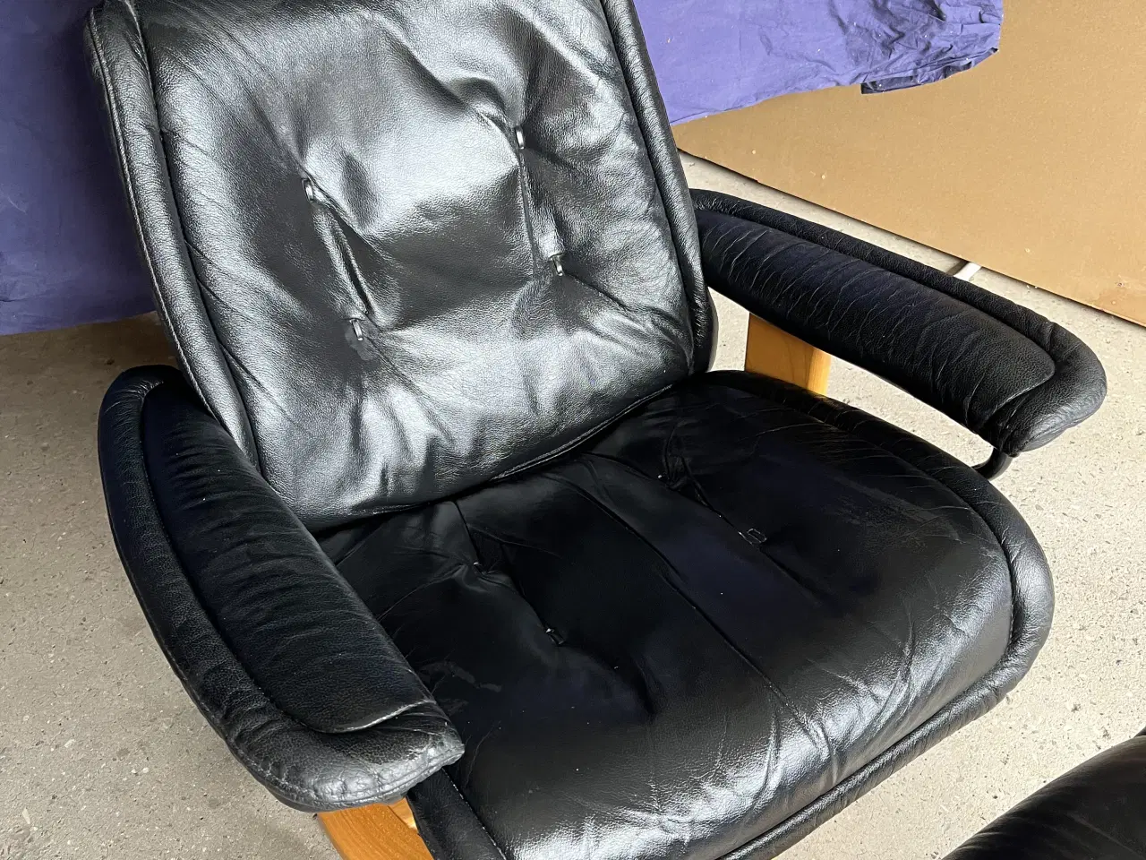 Billede 2 - Stressless stol med skammel