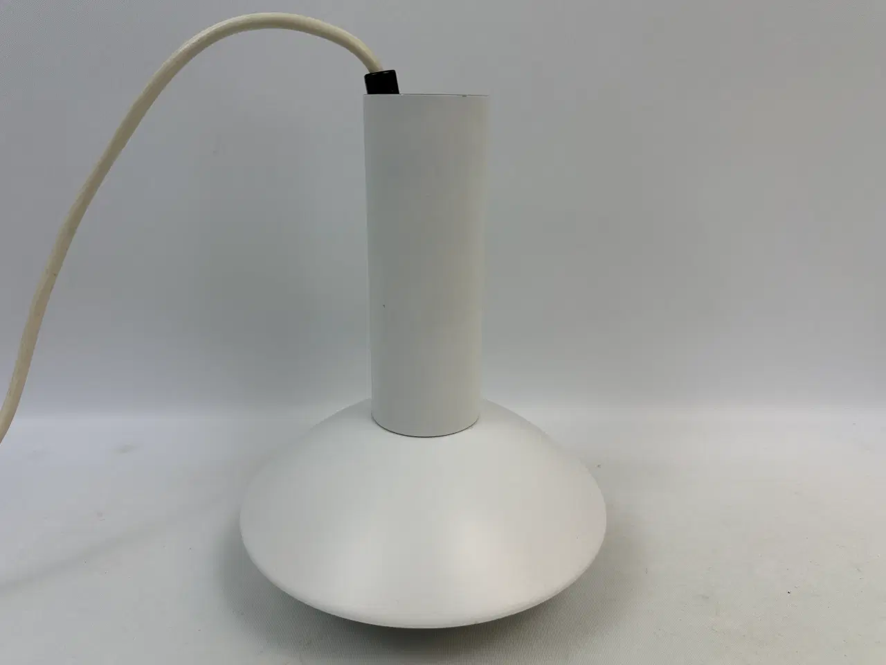 Billede 1 - Louis Poulsen pendel model 'Louise'