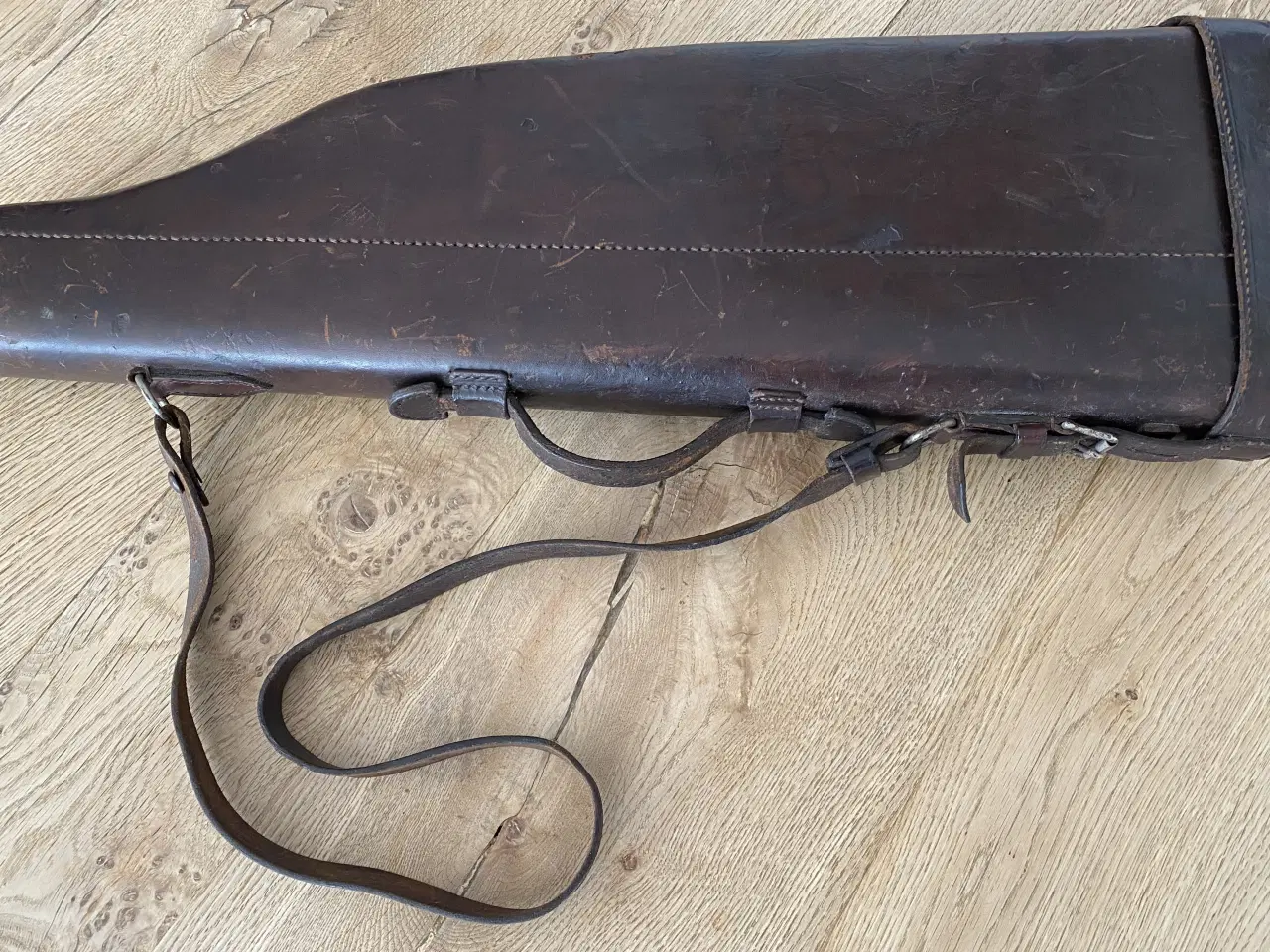 Billede 3 - Læder futeral/"Skink"