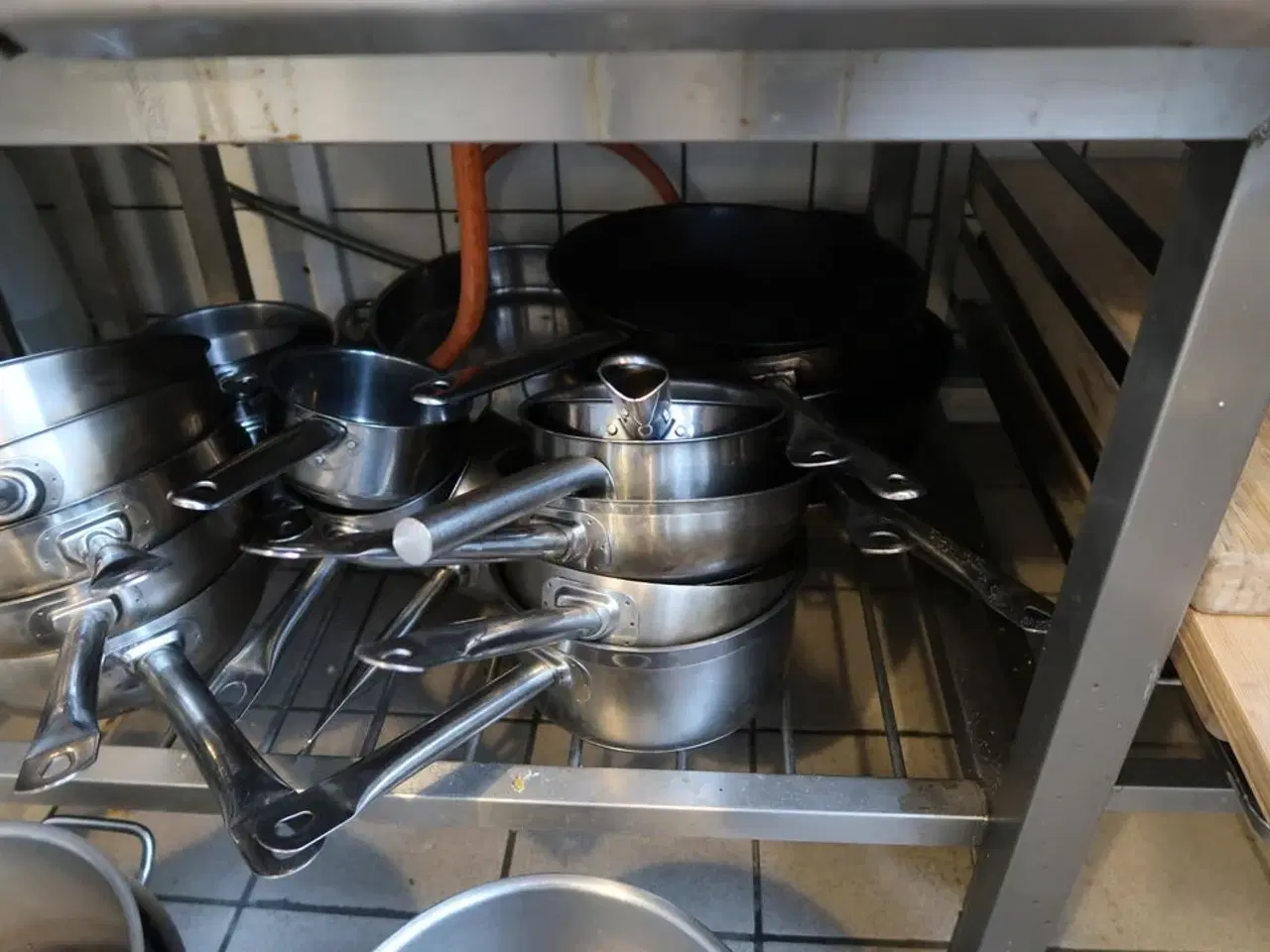 Billede 4 - Div. Gryder og pander