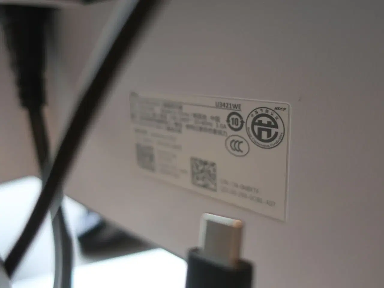 Billede 6 - Buet skærm 34" DELL U3421WE inkl. tastatur/mus og webcam