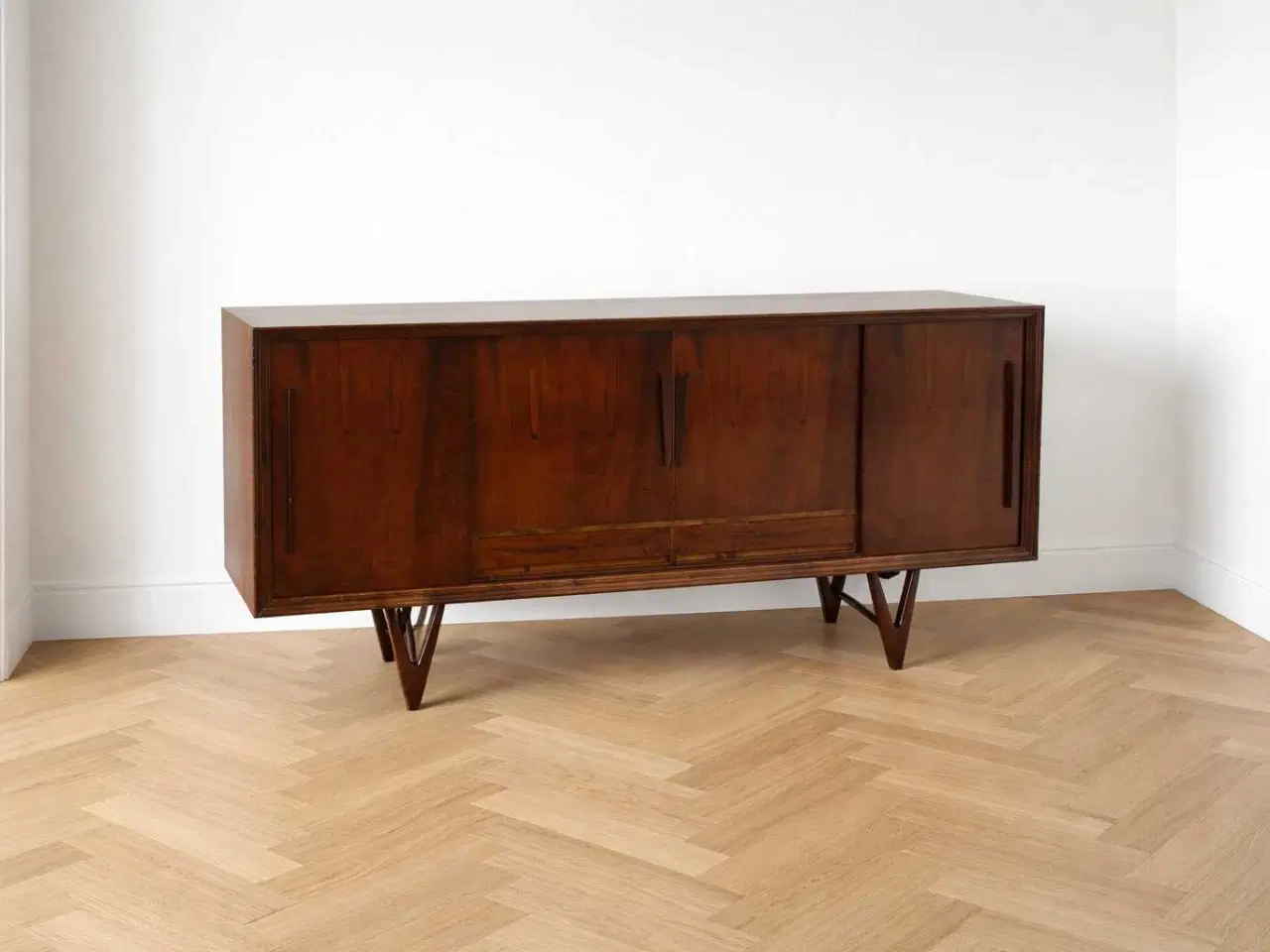 Billede 1 - Kurt Østervig skænk