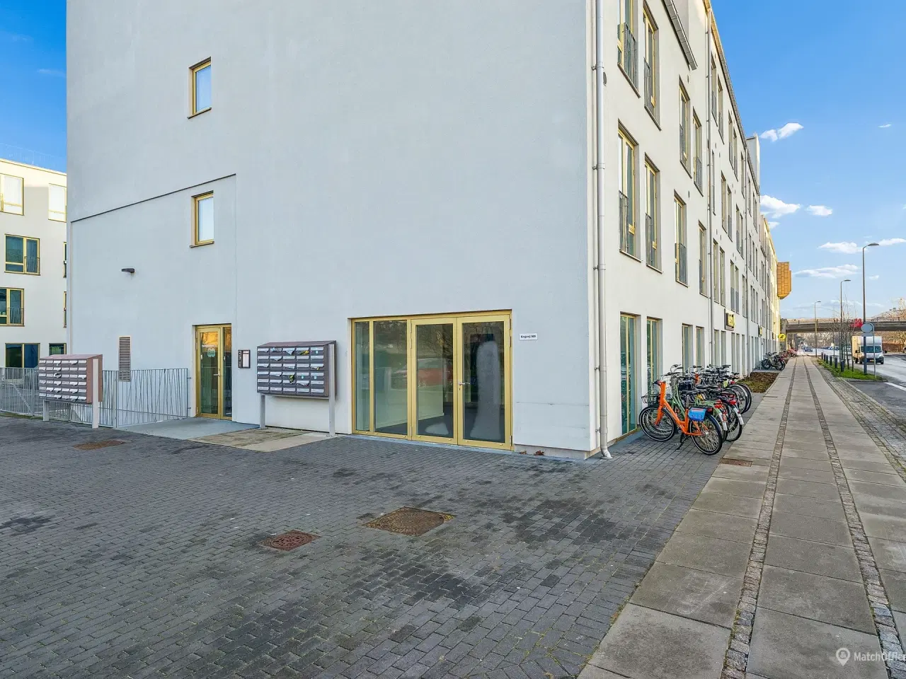 Billede 4 - Flot butikslokale tæt på metro og strand