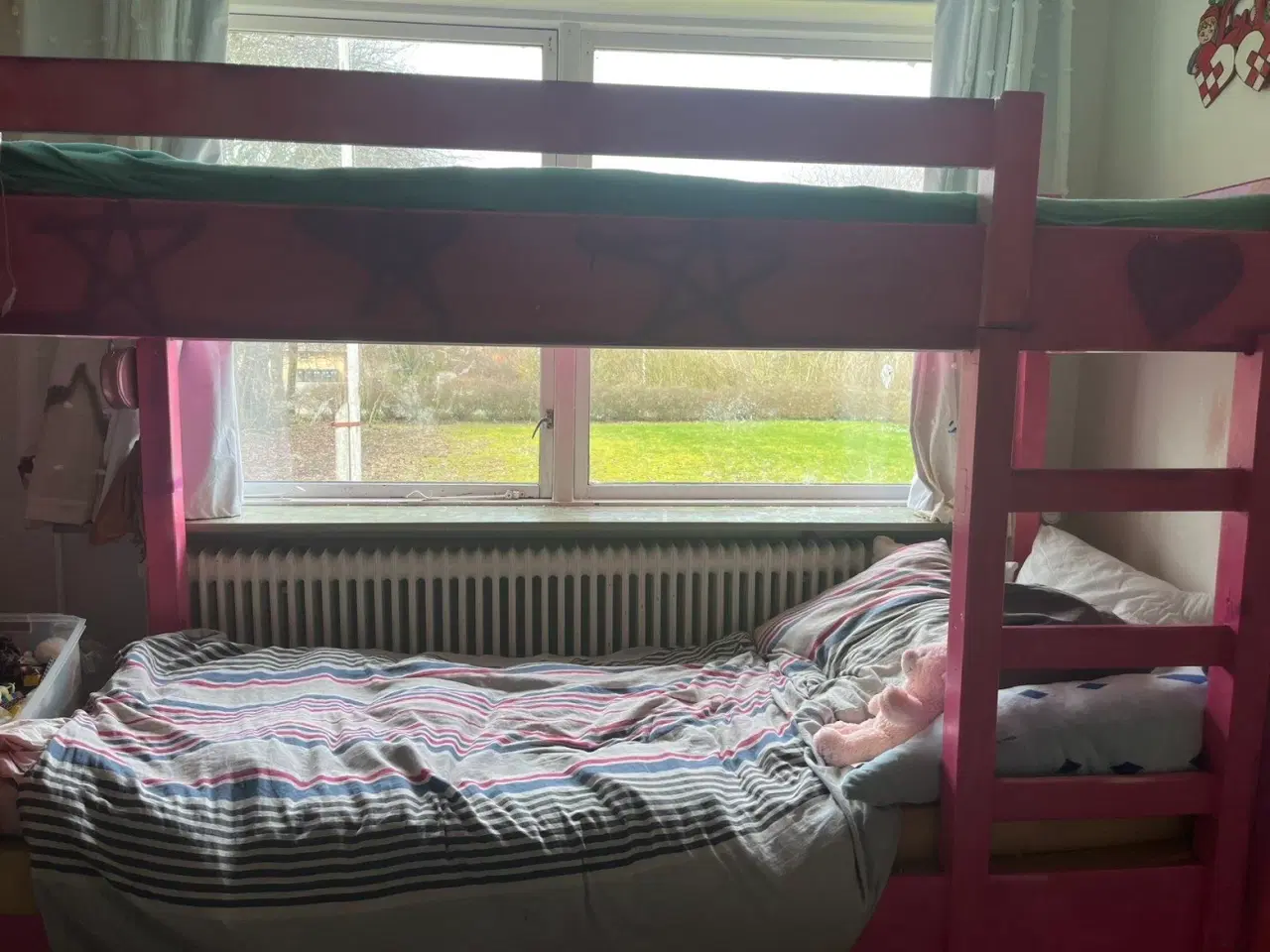 Billede 1 - Køjeseng i lyserød 