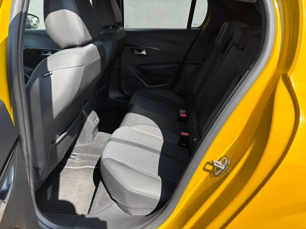 Billede 19 - Peugeot 208 1,5 BlueHDi 100 Allure Sky