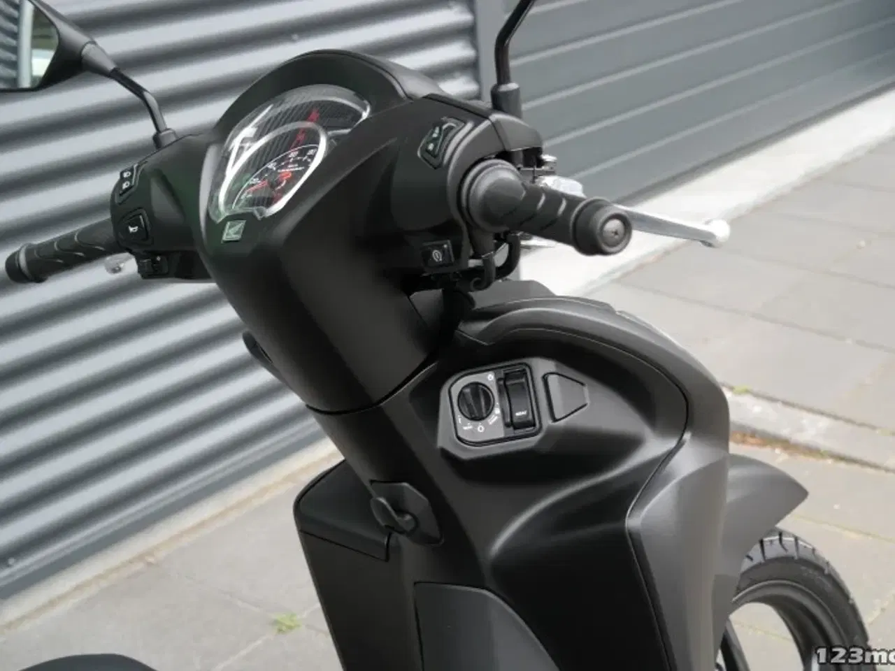 Billede 10 - Honda NSC 110 Vision MC-SYD       BYTTER GERNE