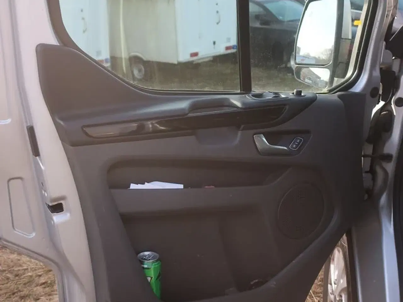 Billede 6 - Varebil FORD TRANSIT CUSTOM VAN 2.0 TDCI - FWD (170 HK) med indhold