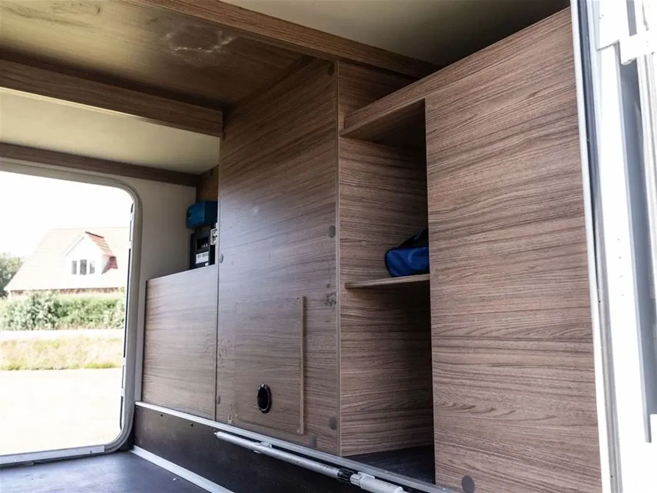 Billede 14 - 2023 - Knaus Vansation 640 MAN VAN TI MEG   Bedst kørende autocamper.