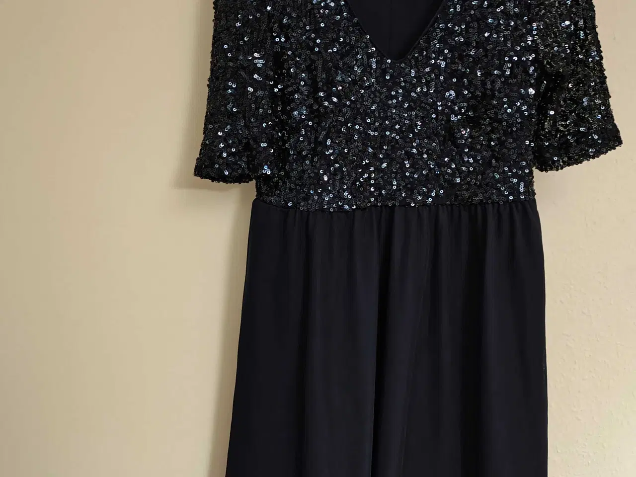 Billede 1 - Festkjole str.38