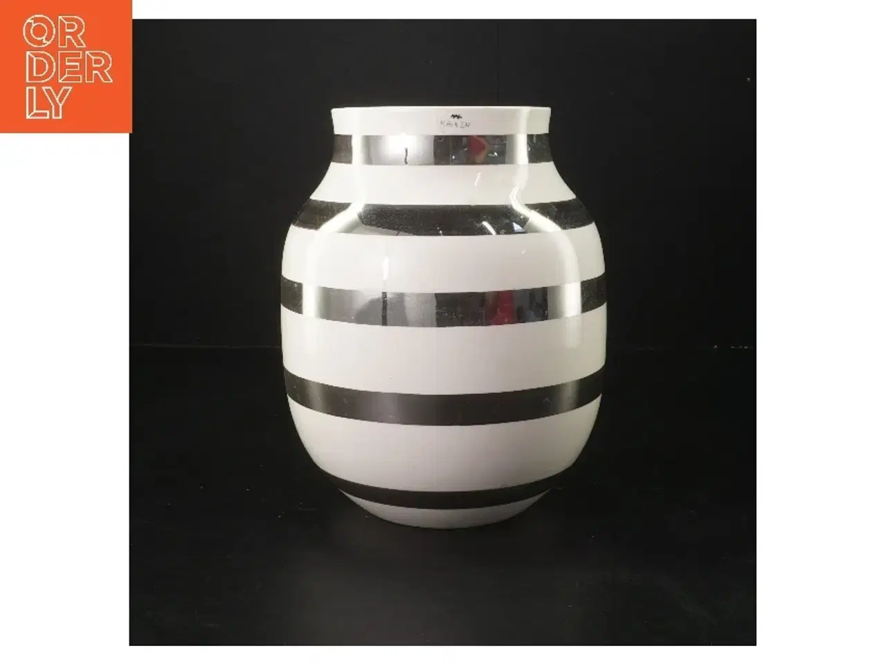 Billede 1 - Stribet vase fra Kähler fra Kähler (str. 21 cm)