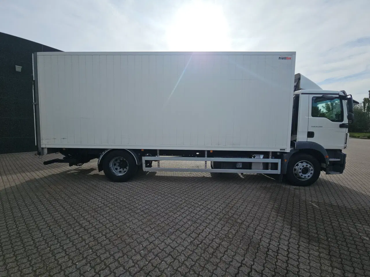 Billede 6 - MAN TGM 18.290, Lukket kasse