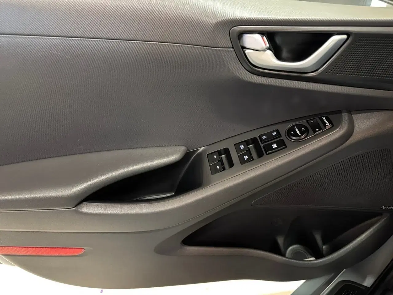Billede 14 - Hyundai Ioniq 1,6 PHEV Trend DCT
