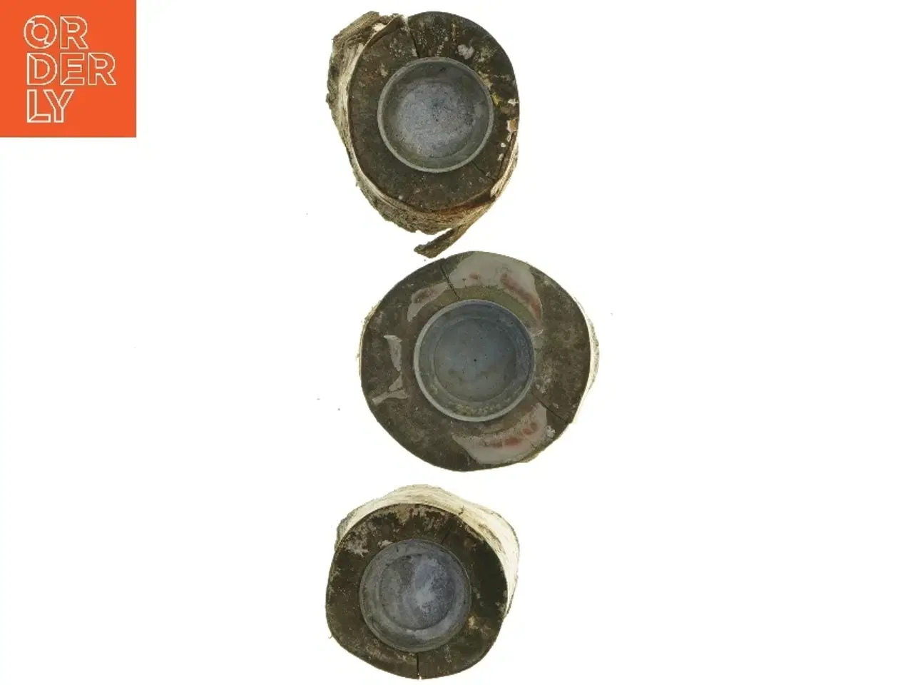 Billede 3 - Sæt med tre lysestager i træ (str. 10-20 cm)