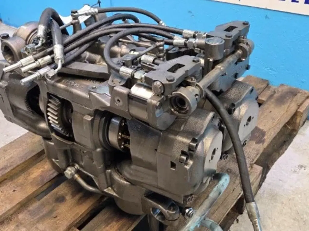 Billede 7 - Valtra S394  ML260 Transmission 009995400000A  