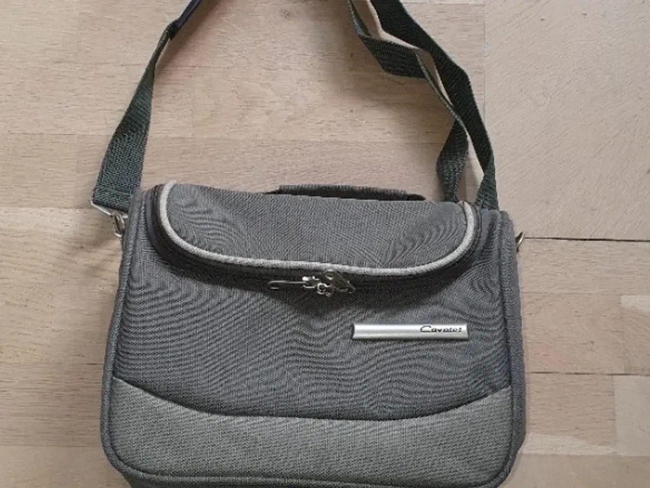 Billede 1 - Rejsetaske	