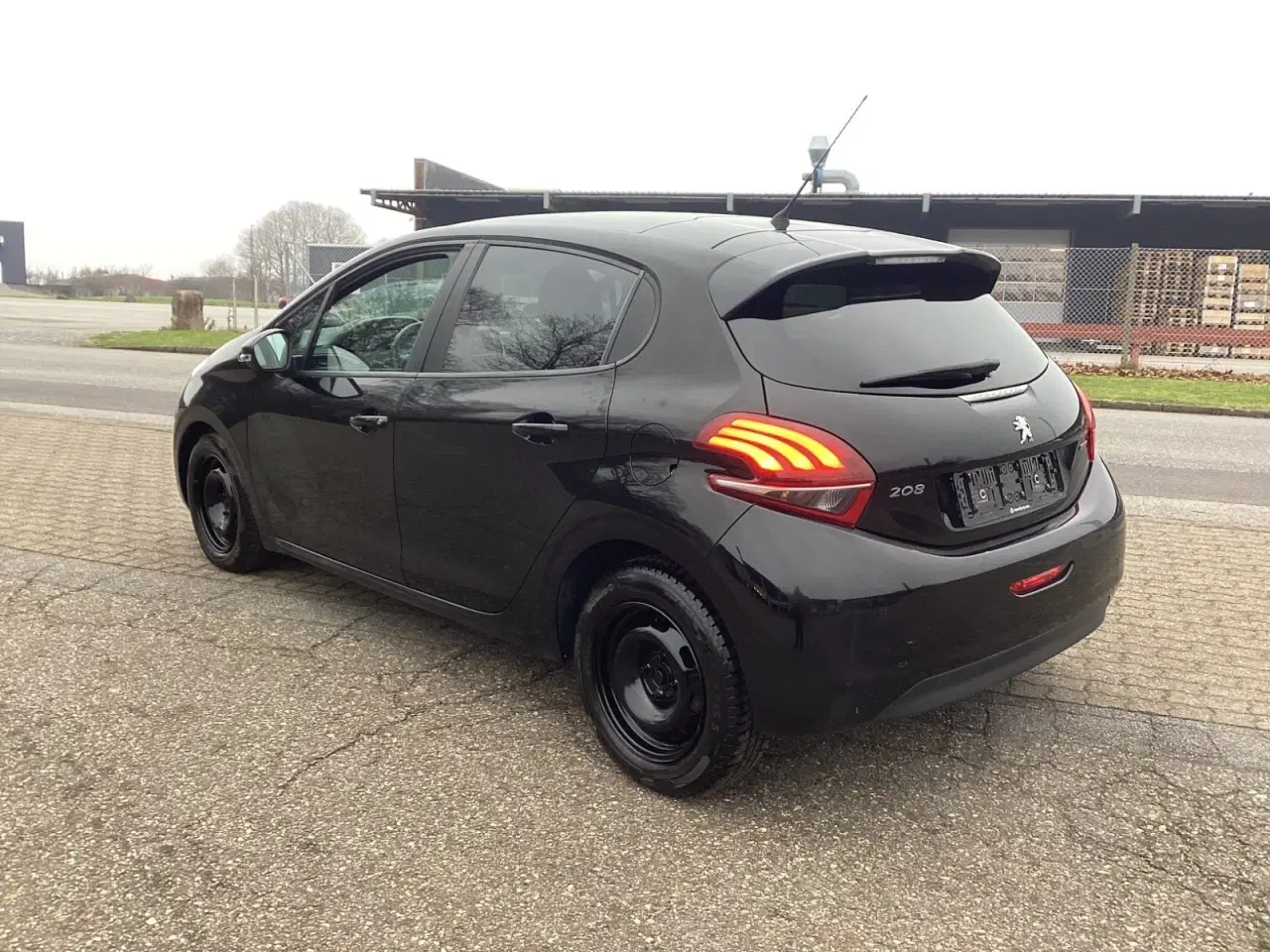 Billede 4 - Peugeot 208 1,6 BlueHDi 100 Chili Sky