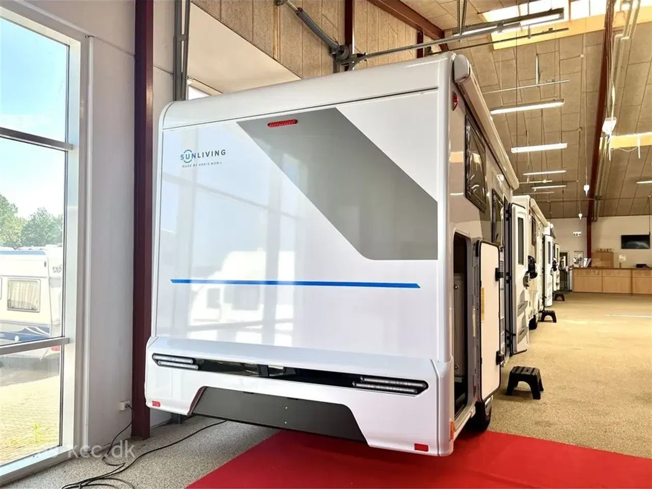 Billede 3 - 2024 - Sun Living S 65 SL   Lille Sun Living Autocamper med to enkelt senge.