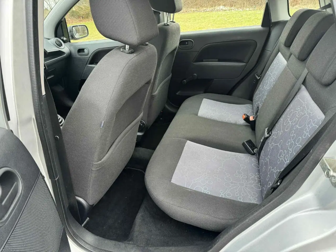 Billede 10 - Ford Fiesta 1,3 Ambiente