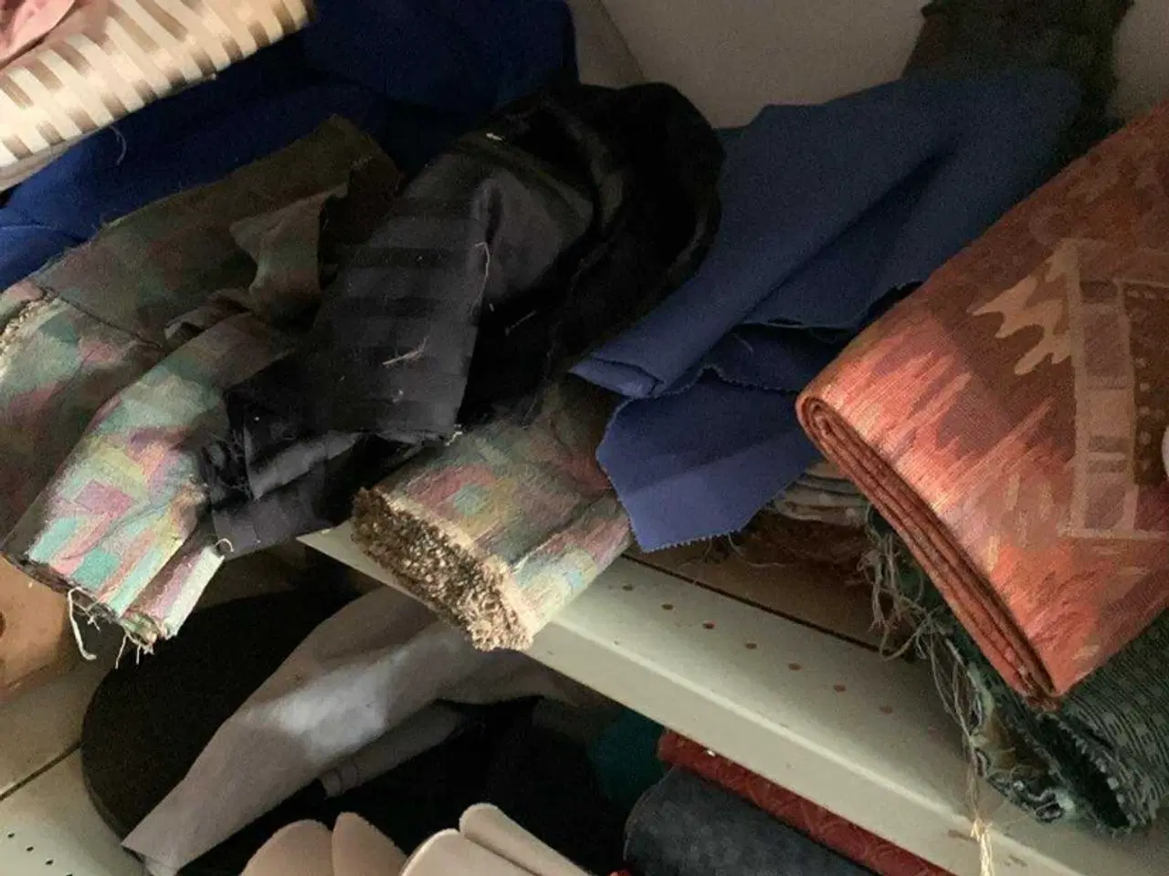 Billede 17 - Stof og møbelpolster materiel  
