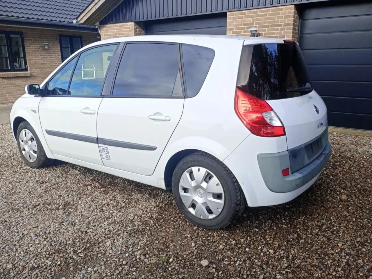 Billede 2 - Renault Scenic II 1,9 dCi 130 Authentique Van