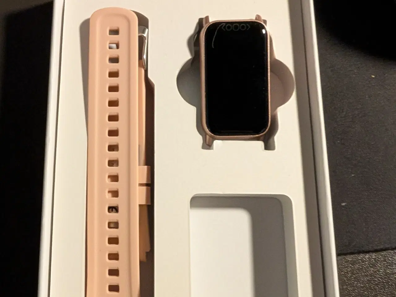 Billede 2 - smartwatch i lyserød - helt ny