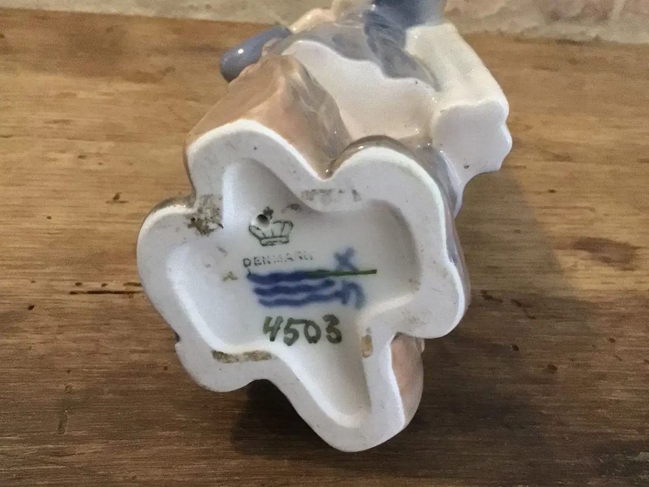 Billede 4 - Royal Copenhagen figurer nr. 905 og 4503