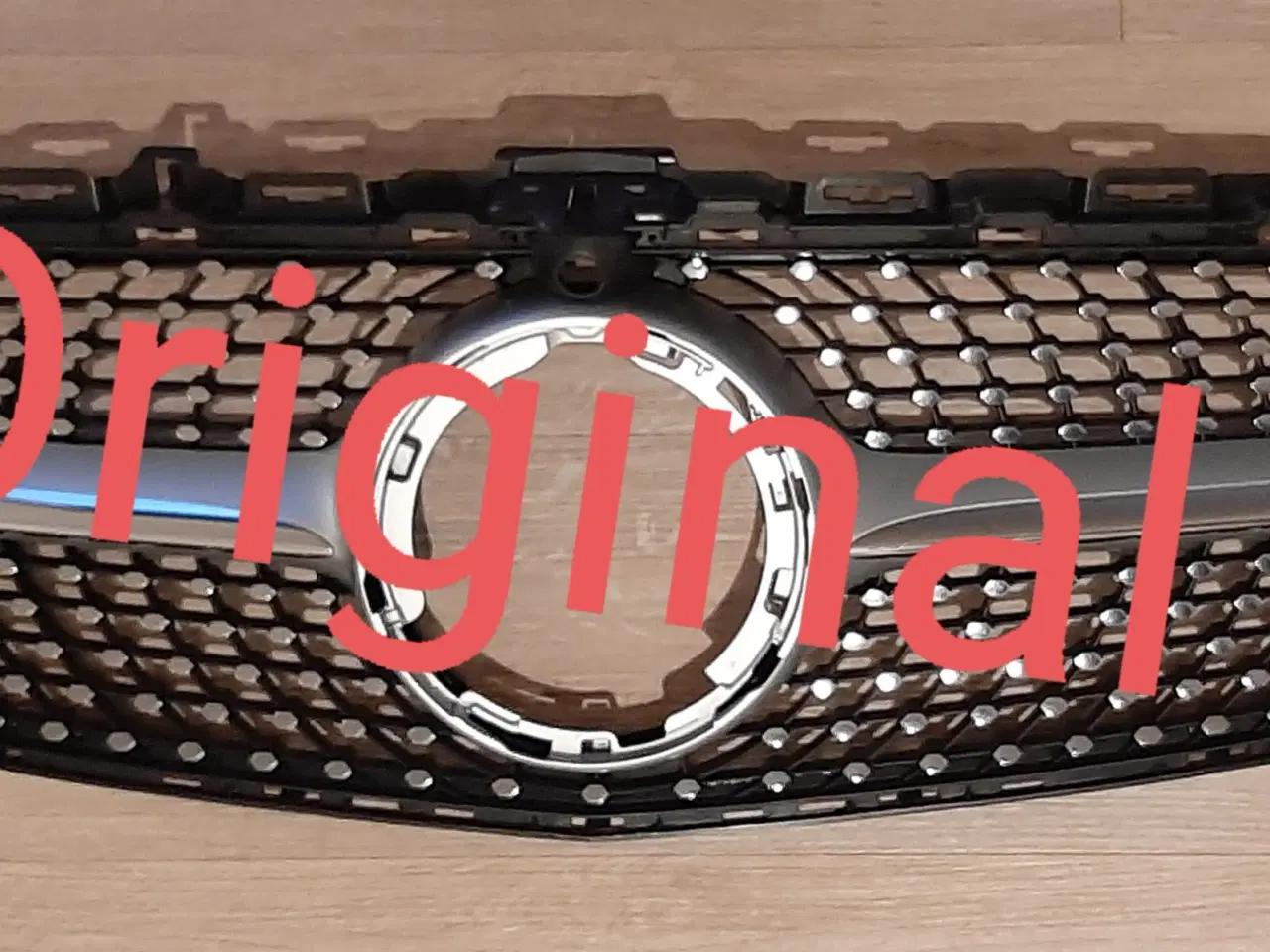 Billede 1 - Original diamantgrill til Mercedes c-klasse 