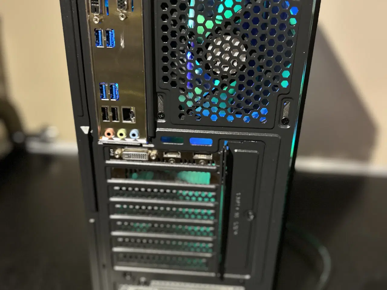 Billede 9 - 🖥️ Nyrenoveret Gamer-PC – GTX 1650 | Klar til eSp