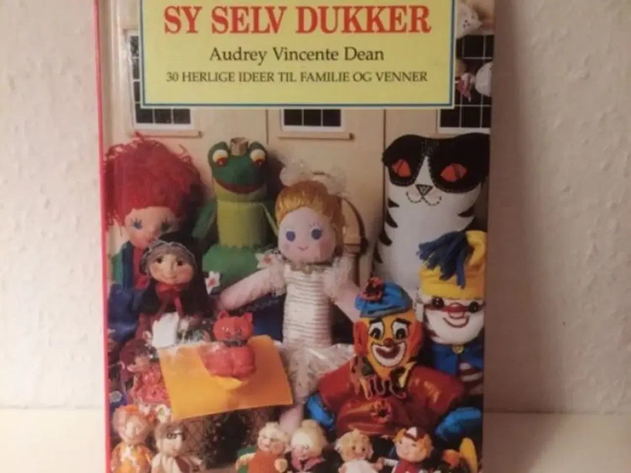 Billede 1 - Sy selv dukker håndarbejde