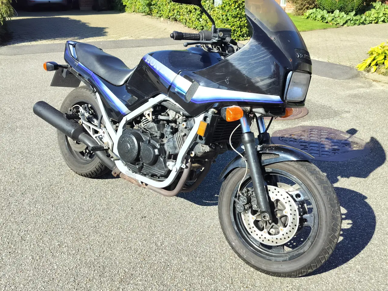Billede 1 - Honda VF1000F nysynet 