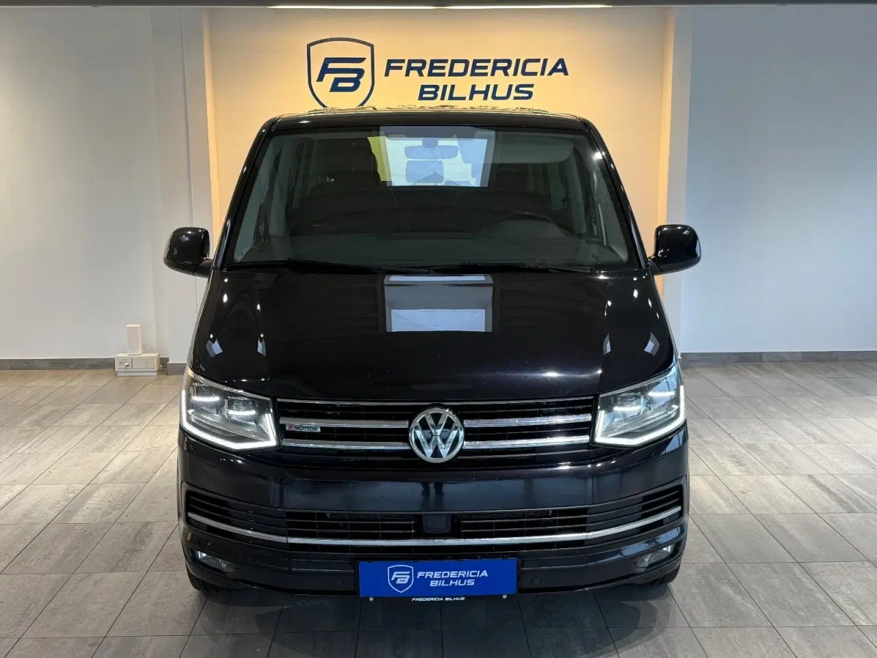 Billede 2 - VW Multivan 2,0 TDi 204 Highline DSG 4Motion kort