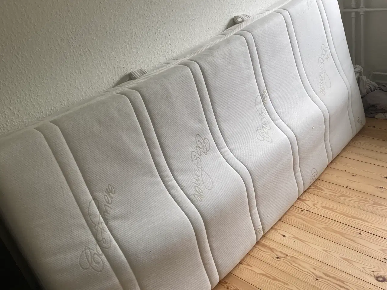 Billede 1 - Springmadras 90X200