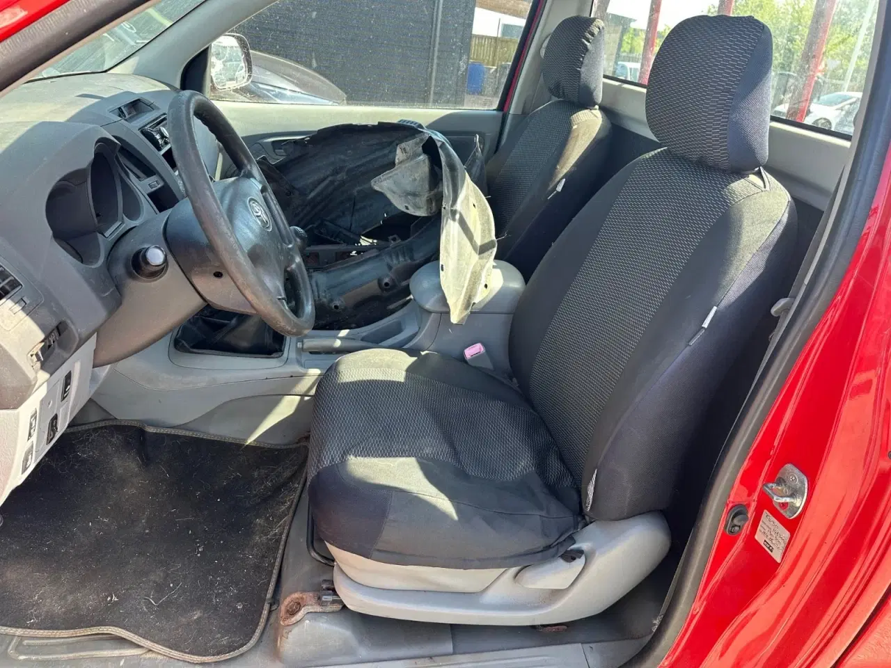 Billede 8 - Toyota HiLux 2,5 D-4D 120 S.Kab