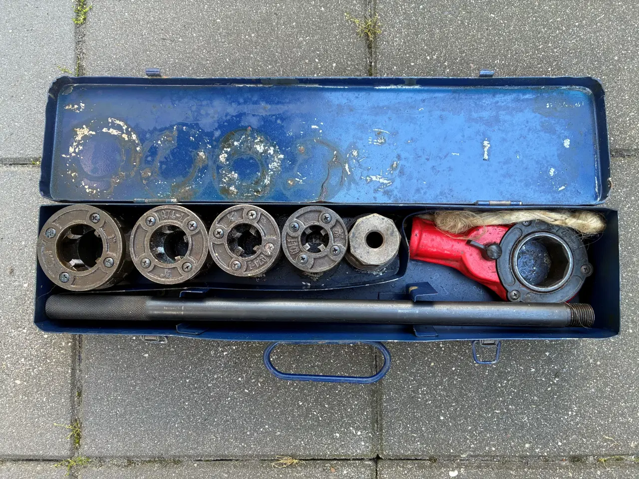 Billede 1 - Gevindskærersæt til vandrør.