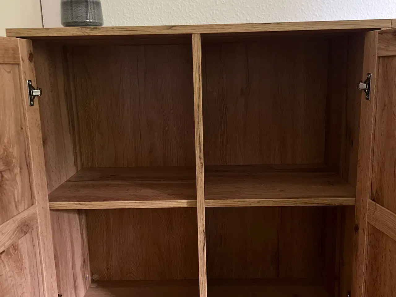 Billede 6 - JYSK Cabinet with doors