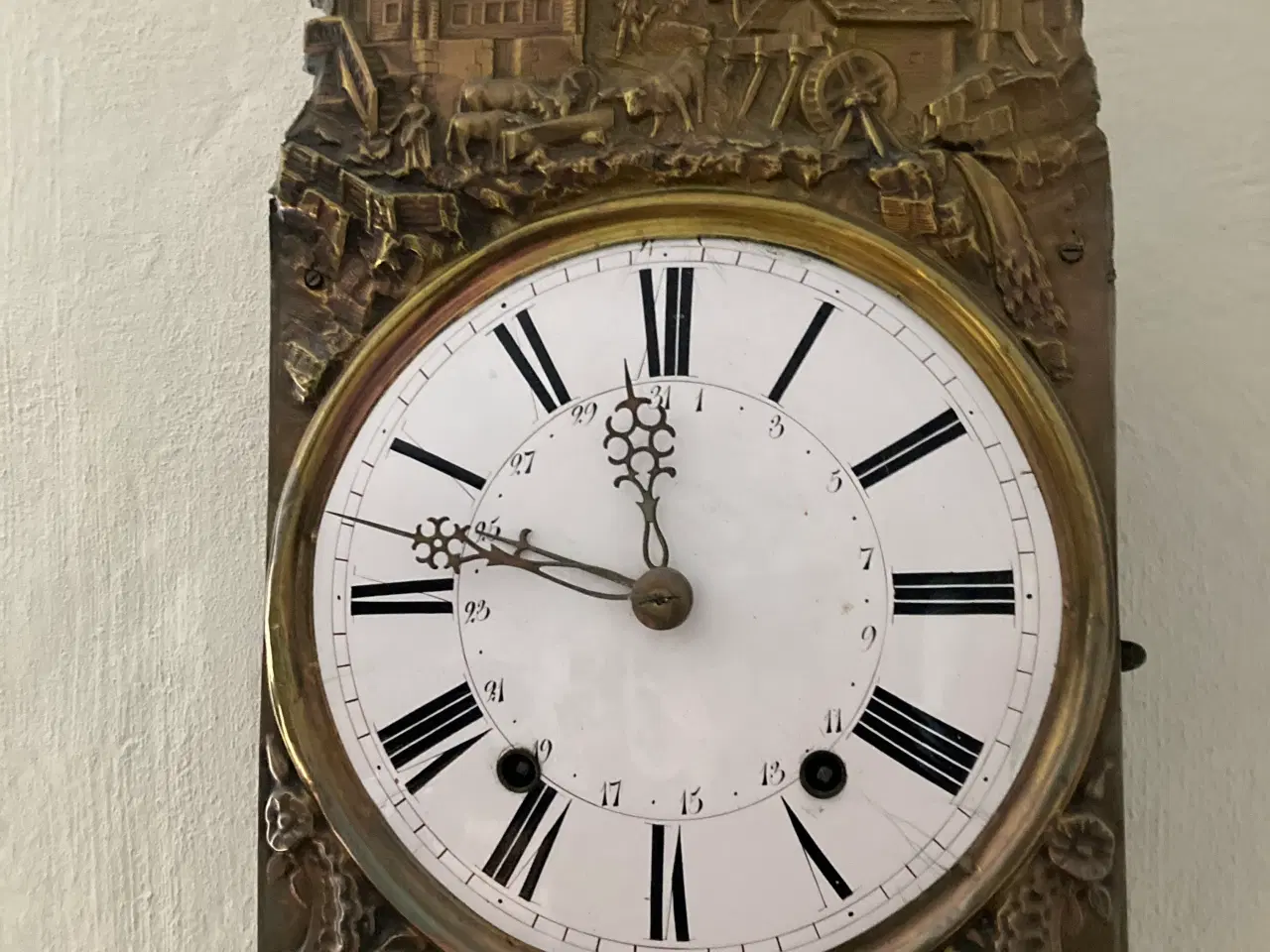 Billede 2 - Væg hængt stue ur 