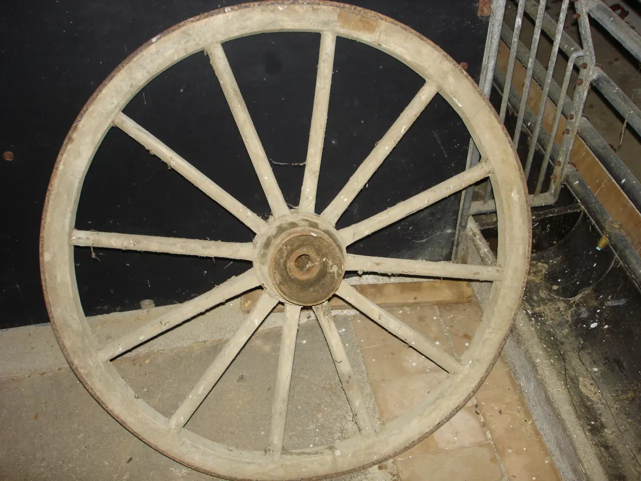 Billede 2 - Vognhjul Ø.90 cm.