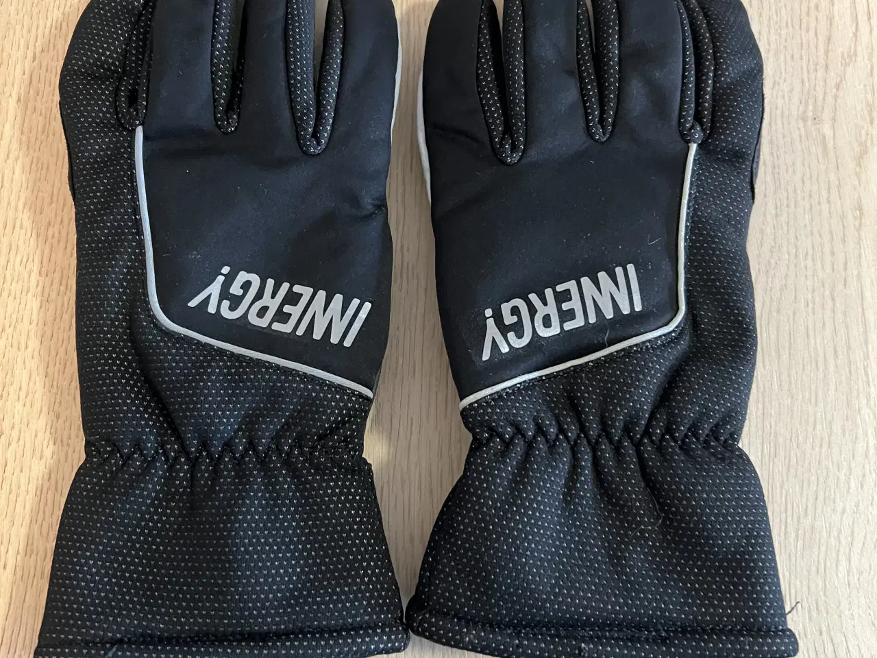 Billede 5 - Inergy handsker med gel-polstring str. L