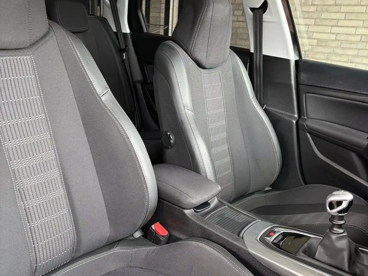 Billede 9 - Peugeot 308 1,5 BlueHDi 130 Allure+ Sky SW