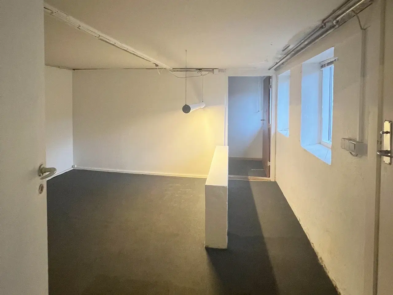 Billede 2 - Stort erhvervslejemål på 94 kvm beliggende i Øgadekvarteret!