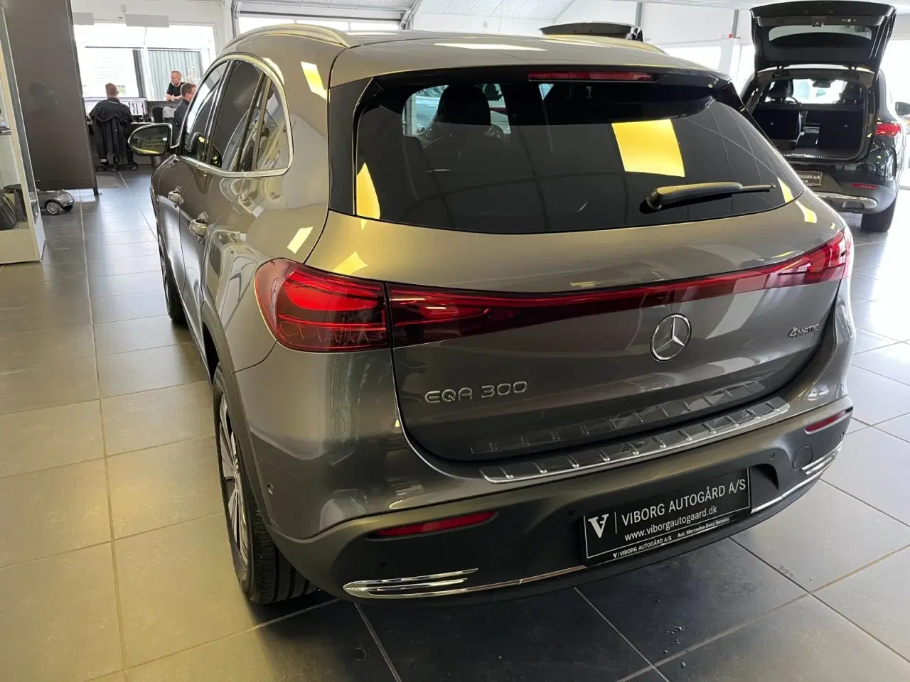 Billede 4 - Mercedes EQA300  Progressive 4Matic