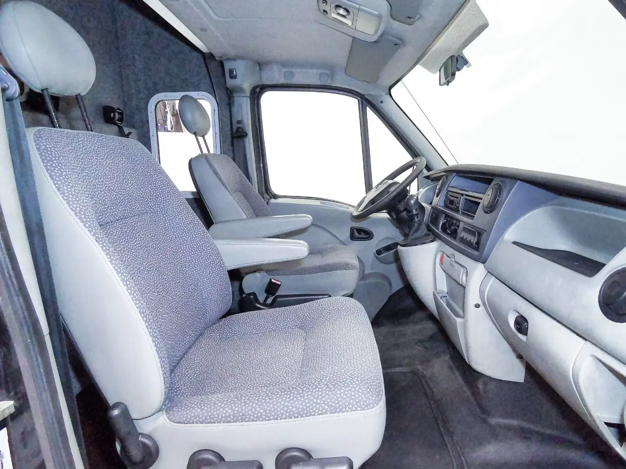 Billede 13 - Opel Movano 2,5 CDTi Db.Kab Hestetransport L3H2