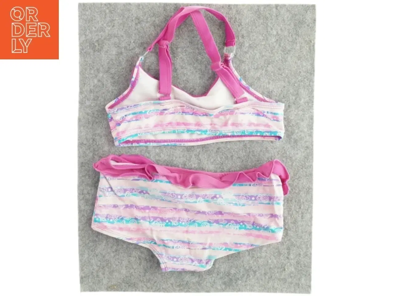 Billede 2 - Bikini (str. 104 til 110)