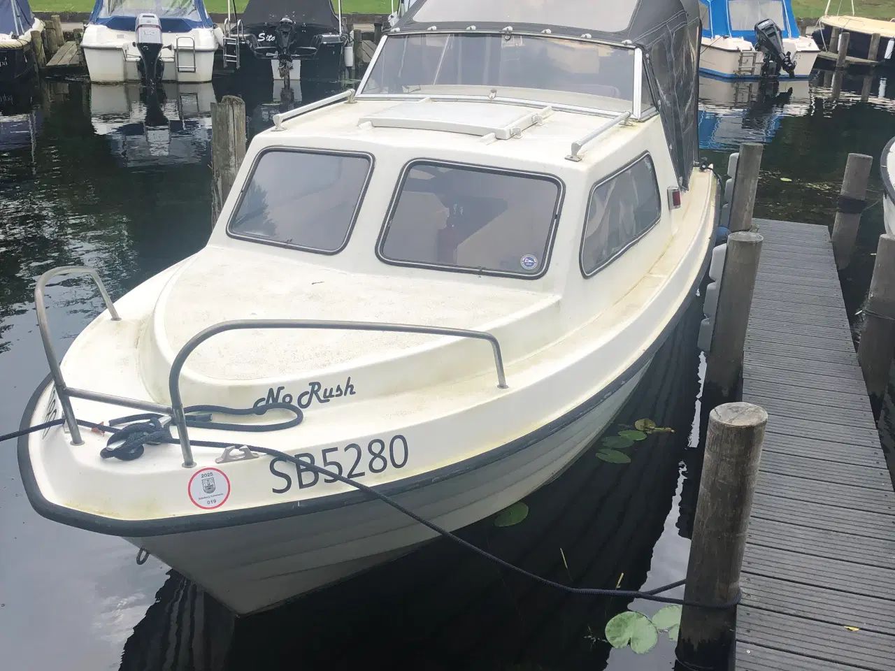 Billede 1 - Båd med defekt motor